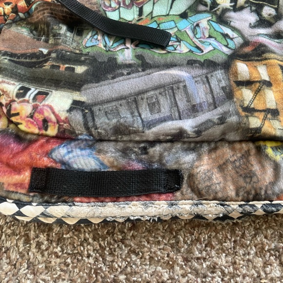 Equine Textiles Graffiti Print Jump Saddle Pad - Picture 2 of 8